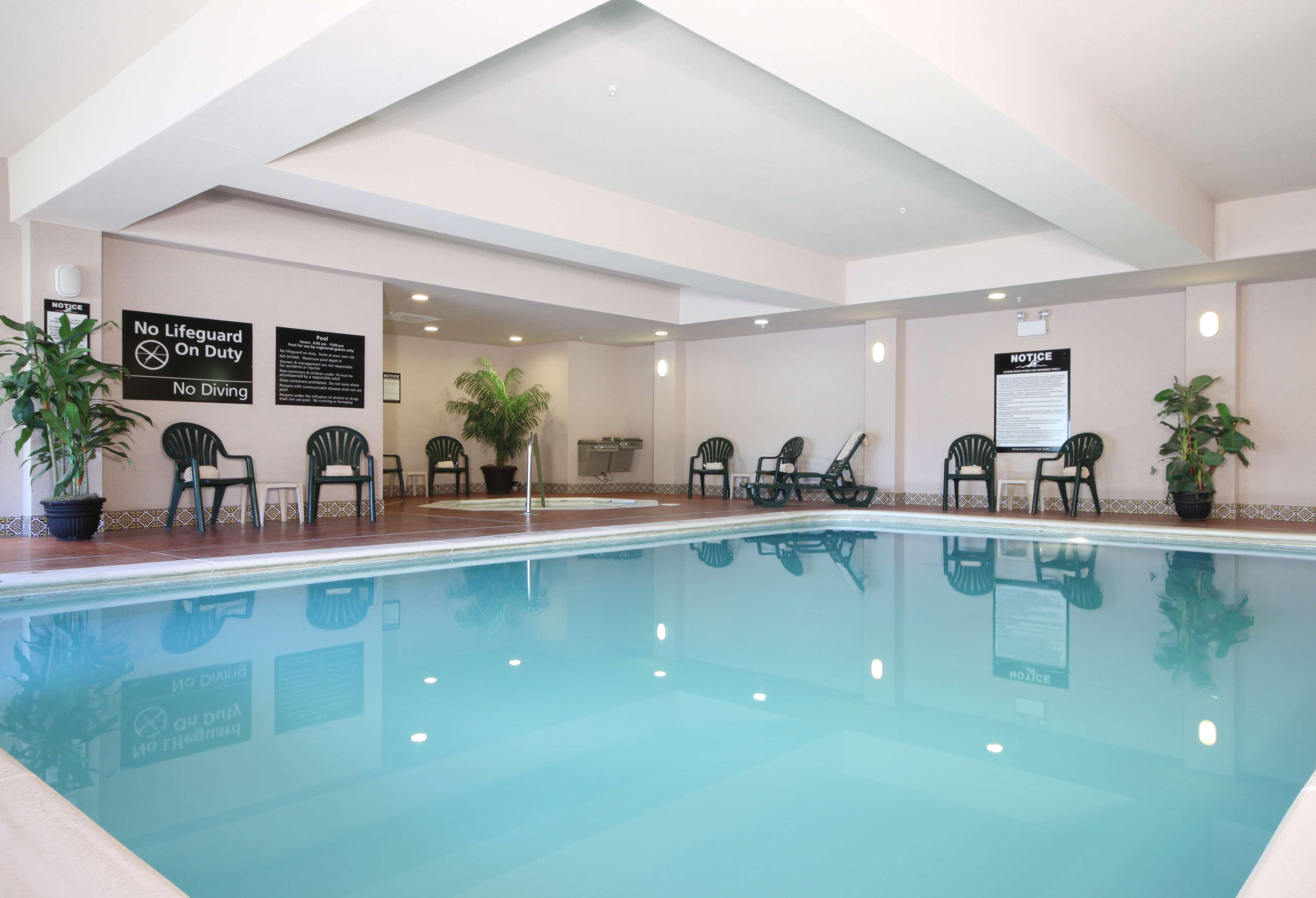 Hampton Inn Champaign/Urbana Екстериор снимка