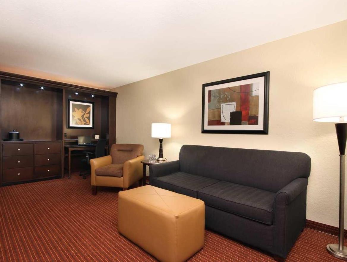 Hampton Inn Champaign/Urbana Екстериор снимка