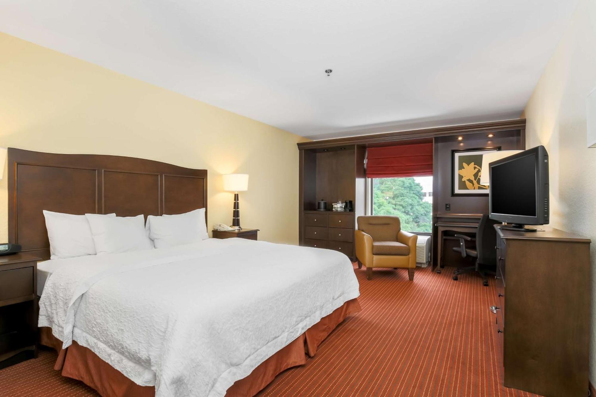 Hampton Inn Champaign/Urbana Екстериор снимка